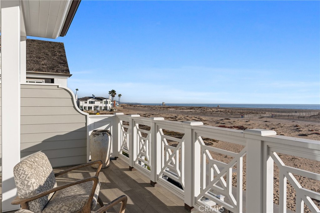 1215 E Balboa, Newport Beach CA 92661 - photo 31