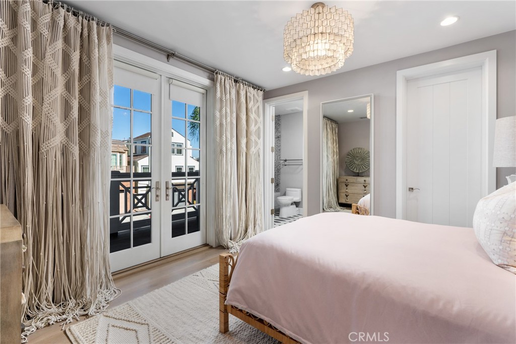 1215 E Balboa, Newport Beach CA 92661 - photo 40