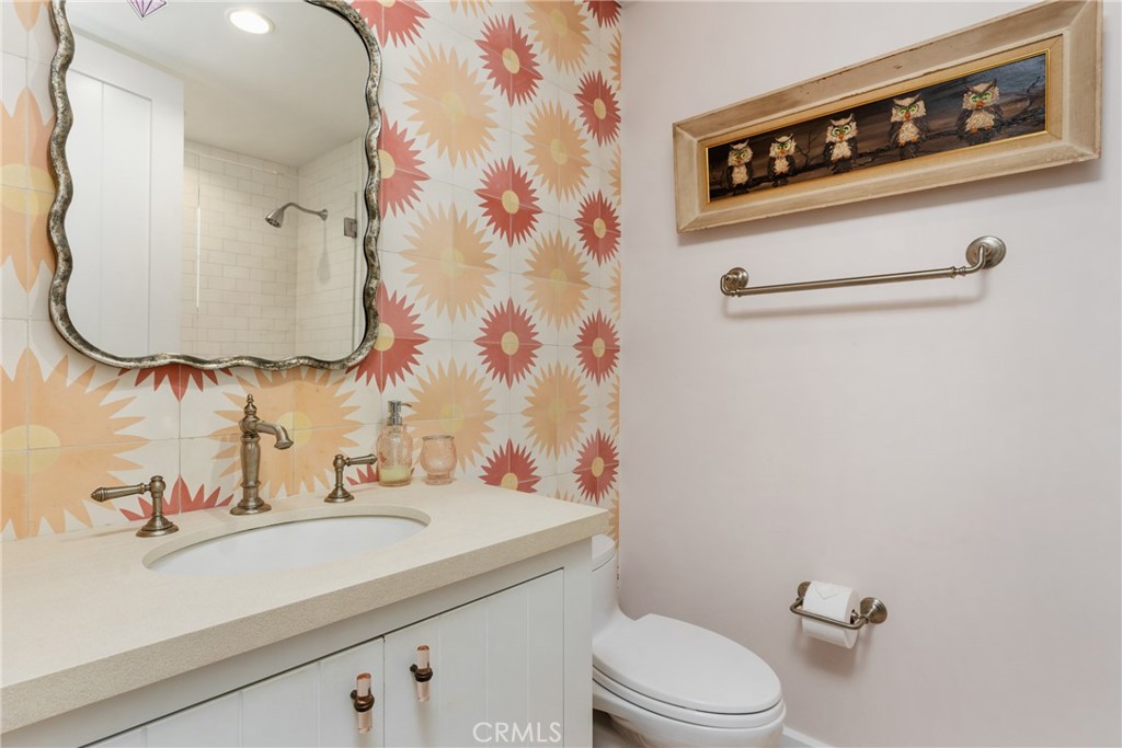 1215 E Balboa, Newport Beach CA 92661 - photo 45
