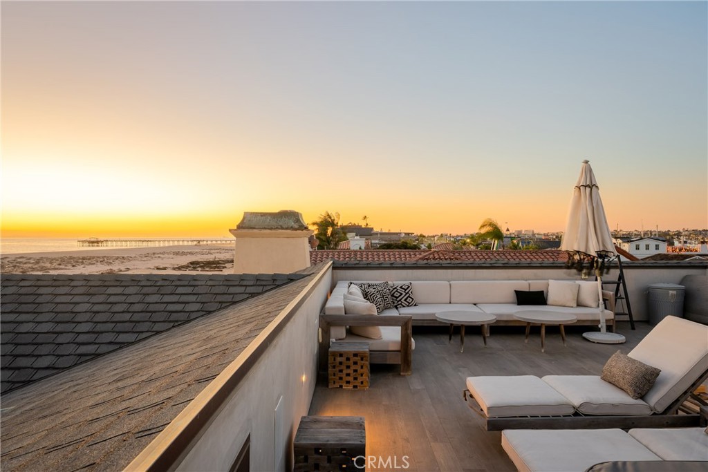 1215 E Balboa, Newport Beach CA 92661 - photo 52