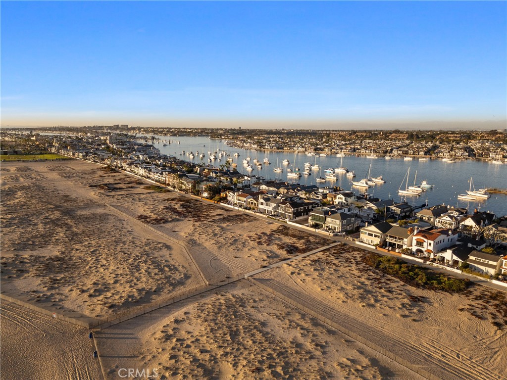 1215 E Balboa, Newport Beach CA 92661 - photo 62