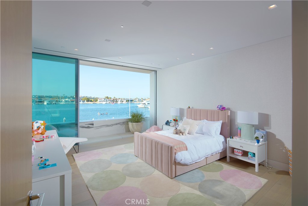 1220 W Bay Avenue, Newport Beach CA 92661 - photo 55