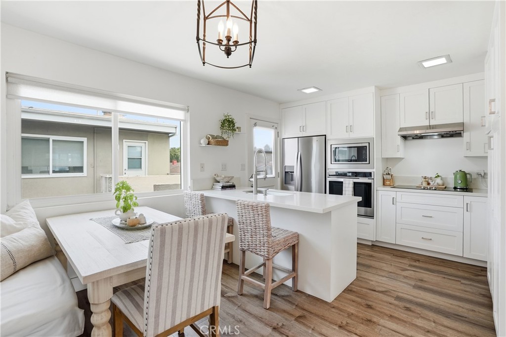 1228 Rutland 6, Newport Beach CA 92660 - photo 7