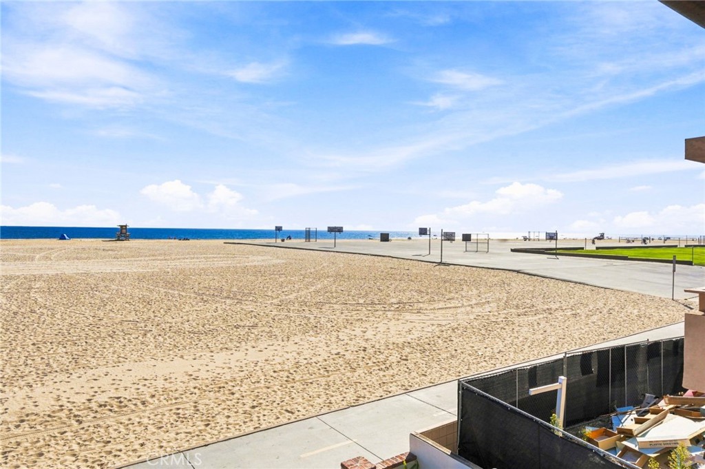 1228 W Oceanfront, Newport Beach CA 92661 - photo 36