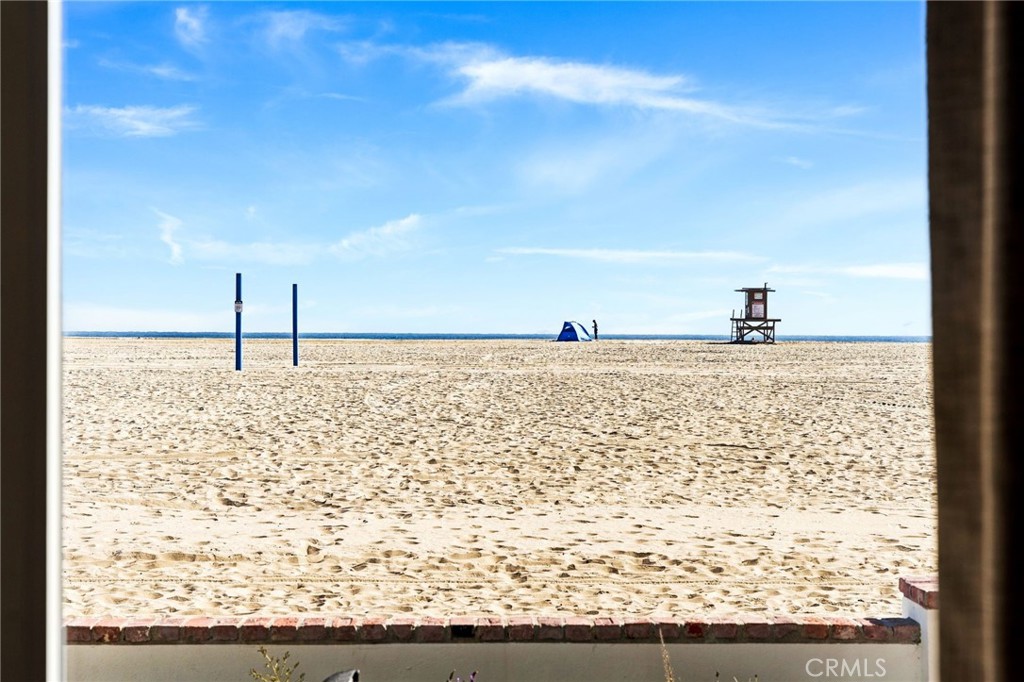 1228 W Oceanfront, Newport Beach CA 92661 - photo 40