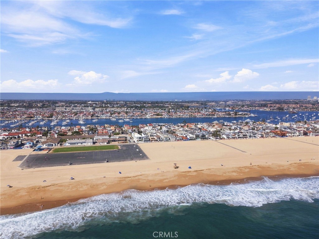 1228 W Oceanfront, Newport Beach CA 92661 - photo 66