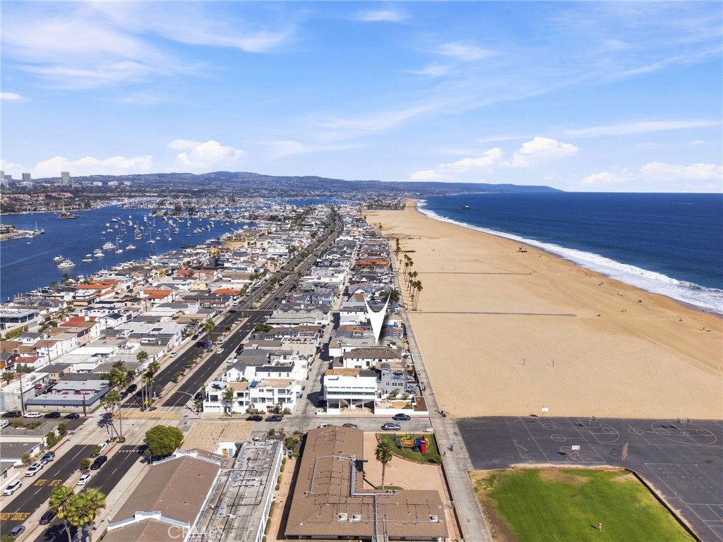 1228 W Oceanfront, Newport Beach CA 92661 - photo 67