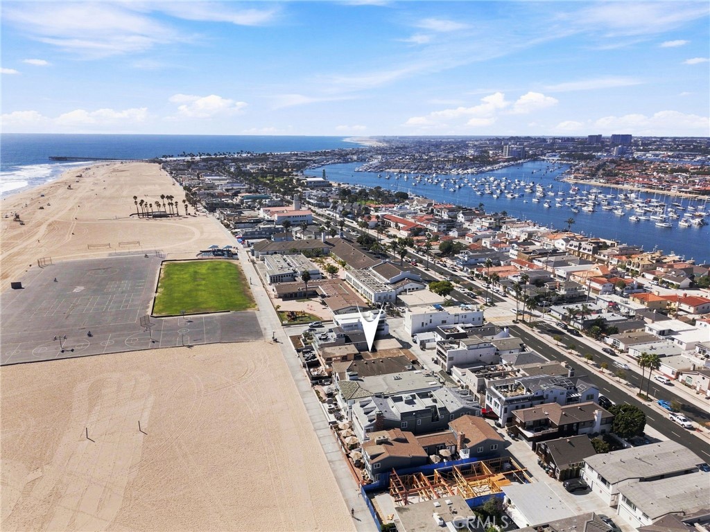 1228 W Oceanfront, Newport Beach CA 92661 - photo 75