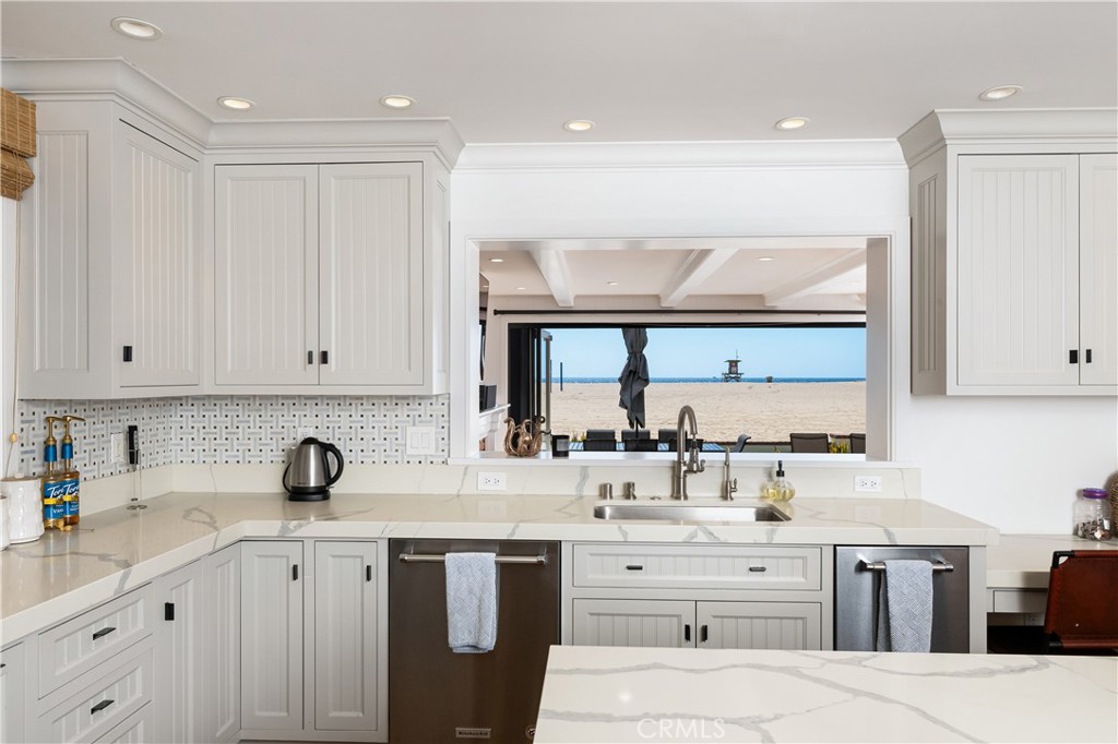 1228 W Oceanfront, Newport Beach CA 92661 - photo 7