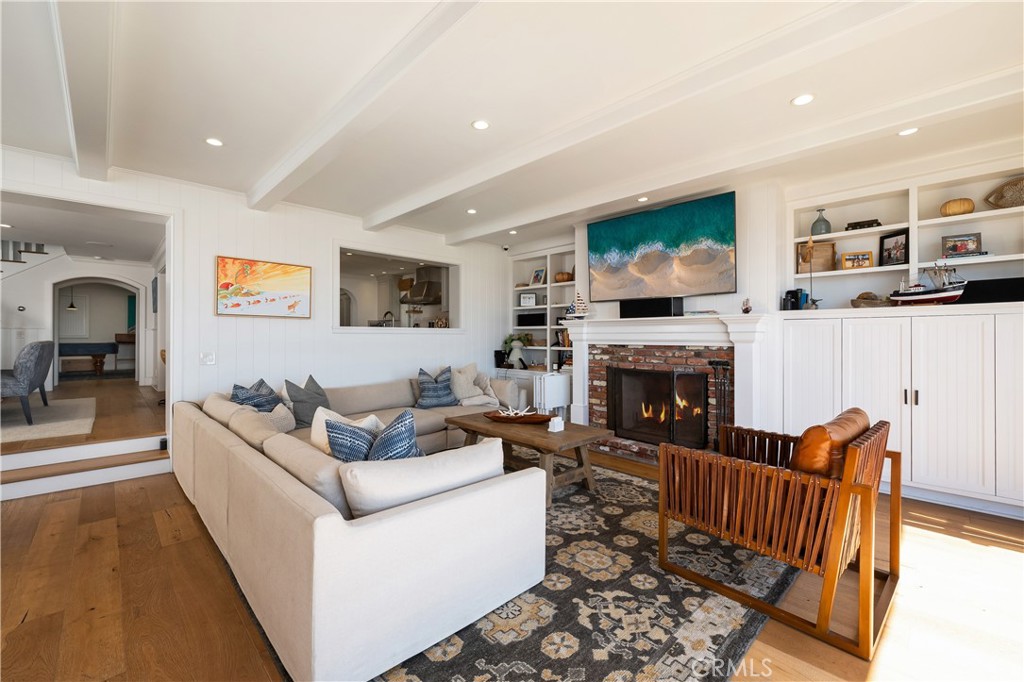 1228 W Oceanfront, Newport Beach CA 92661 - photo 18