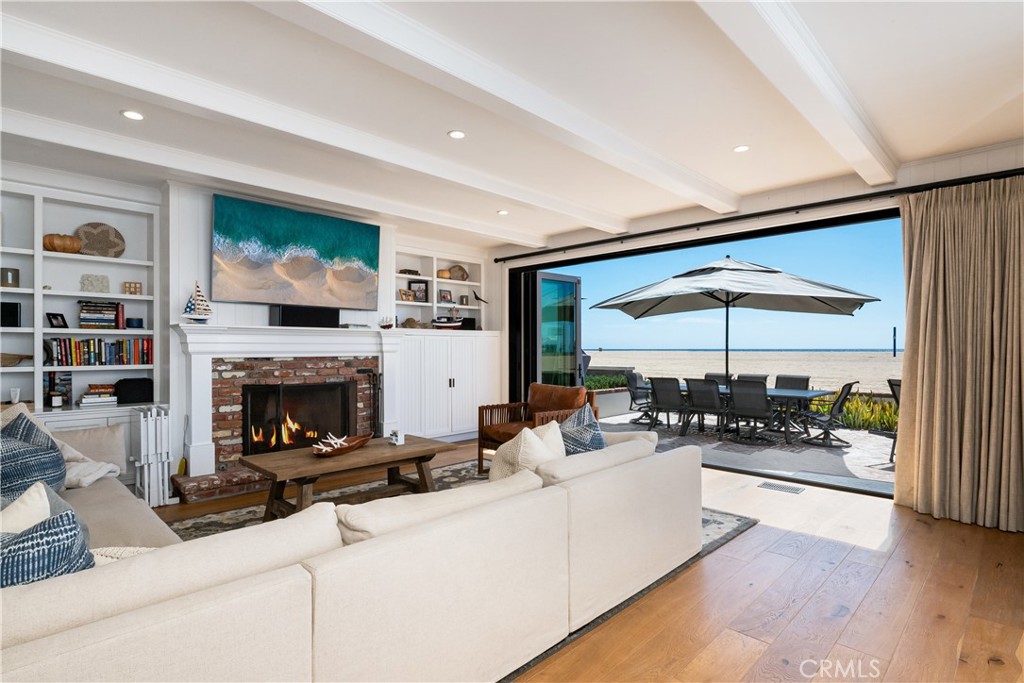 1228 W Oceanfront, Newport Beach CA 92661 - photo 19