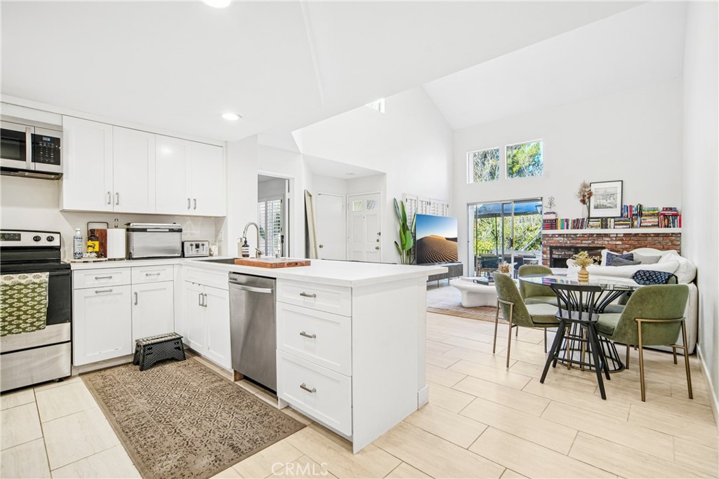 123 Corsica, Newport Beach CA 92660 - photo 6