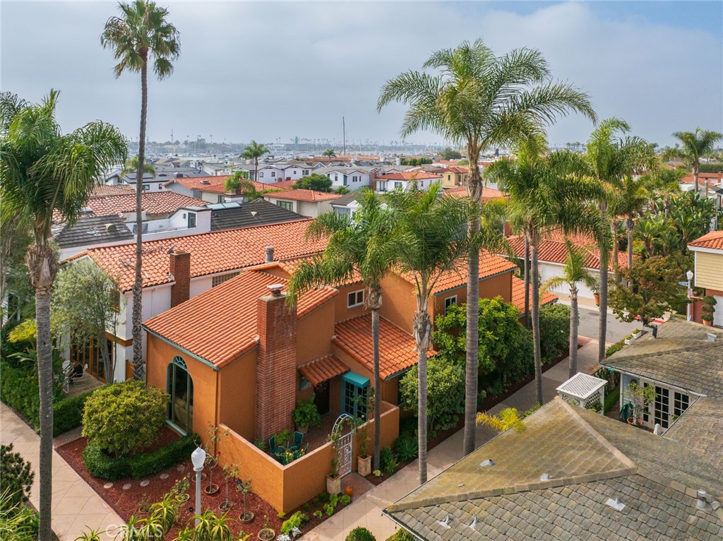 124 Via Quito, Newport Beach CA 92663 - photo 1