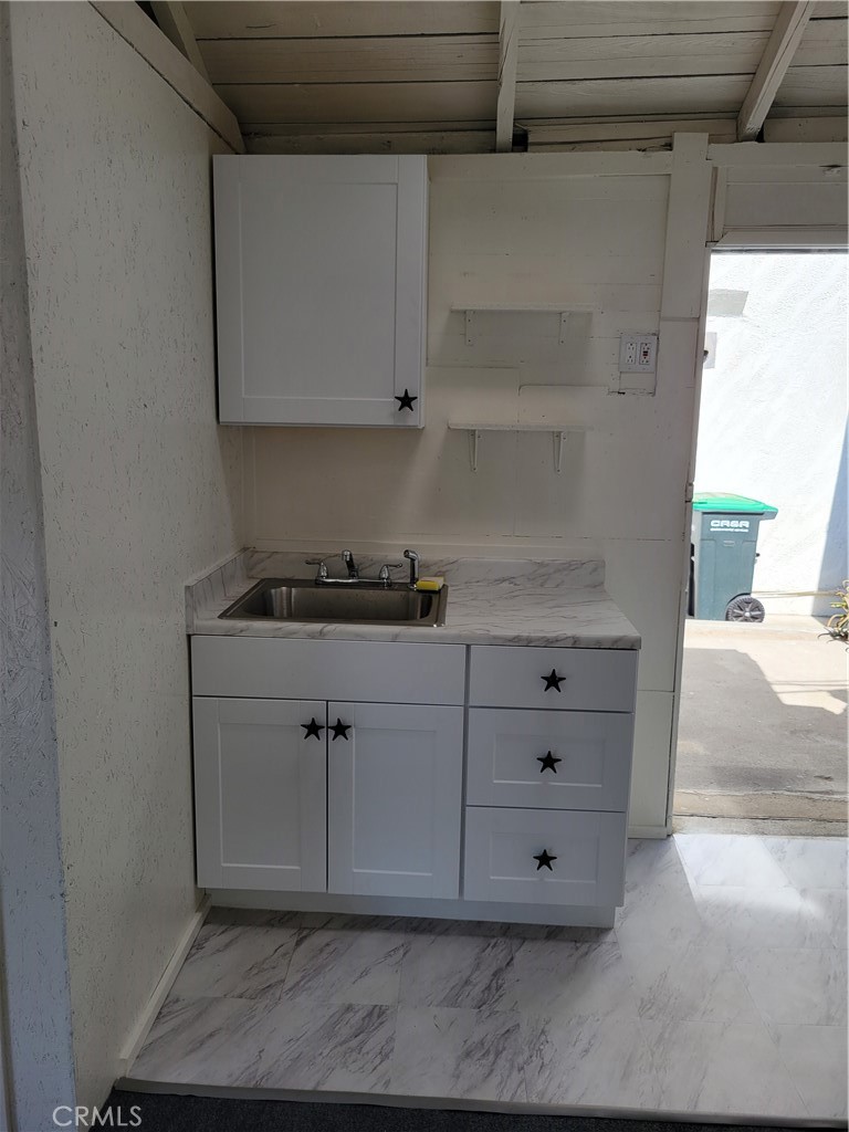 Studio Kitchenette - 1245 W Balboa Boulevard, Newport Beach CA 92661 - photo 26