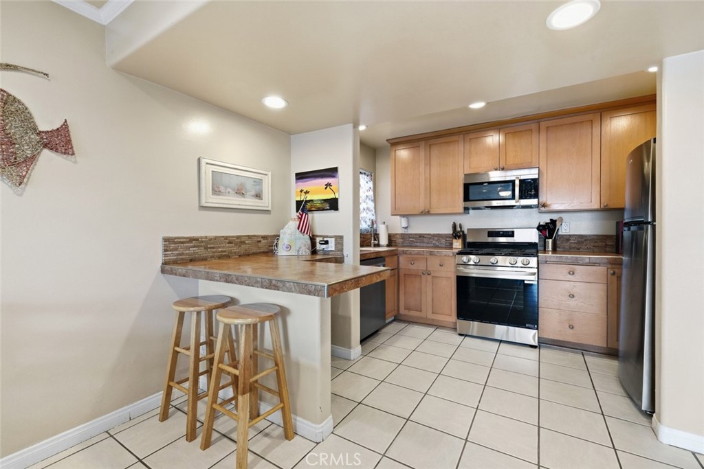 126 45th Street, Newport Beach CA 92663 - photo 11