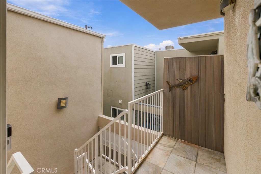 126 45th Street, Newport Beach CA 92663 - photo 23