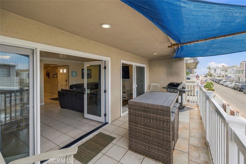 126 45th Street, Newport Beach CA 92663 - photo 31