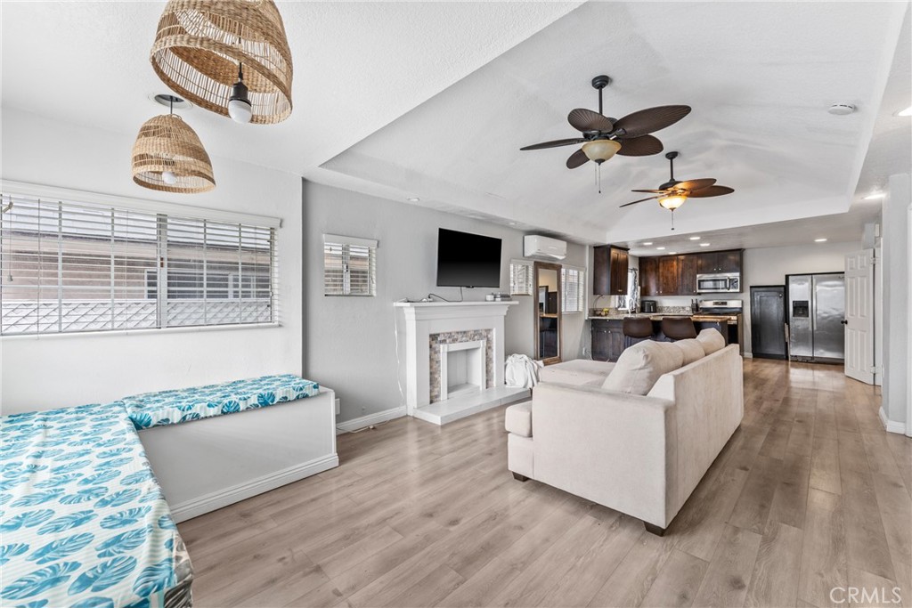 Triplex unit #1 - 126 E Balboa, Newport Beach CA 92661 - photo 3