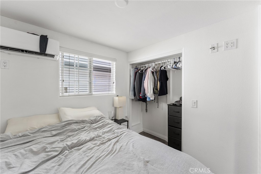 Triplex #3 Bedroom - 126 E Balboa, Newport Beach CA 92661 - photo 24