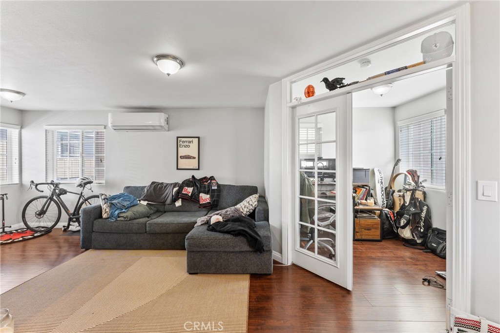 Triplex #2 living area - 126 E Balboa, Newport Beach CA 92661 - photo 43