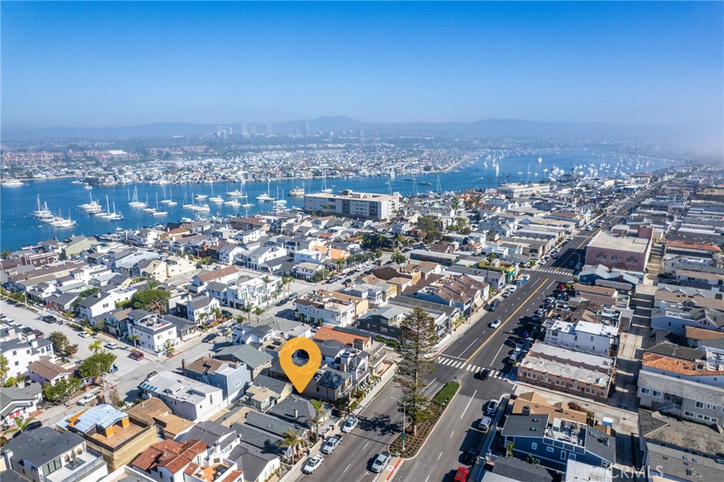 Triplex is on the peninsula in Newport Beach - 126 E Balboa, Newport Beach CA 92661 - photo 50