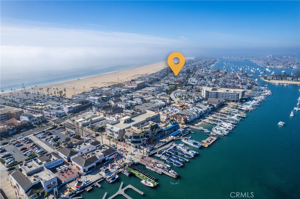 Triplex is on the peninsula in Newport Beach - 126 E Balboa, Newport Beach CA 92661 - photo 54