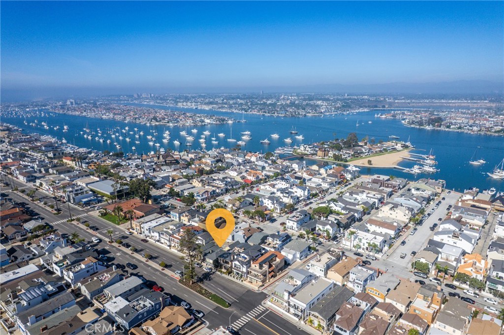 Triplex is on the peninsula in Newport Beach - 126 E Balboa, Newport Beach CA 92661 - photo 55