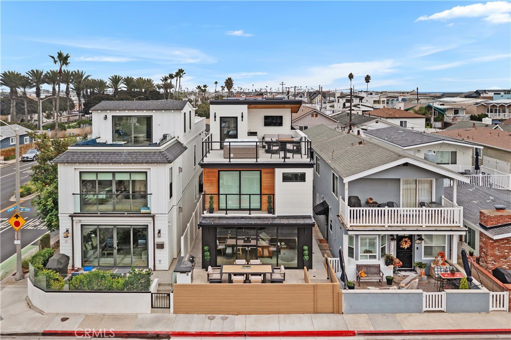 128 39th, Newport Beach CA 92663 - photo 1