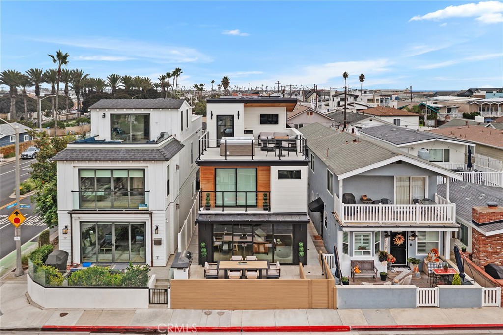 128 39th, Newport Beach CA 92663 - photo 1