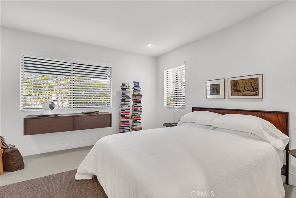 128 Villa Point, Newport Beach CA 92660 - photo 16