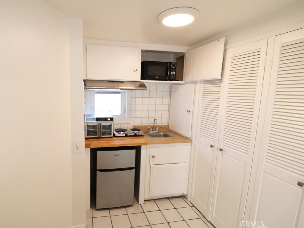 129 35th Street B, Newport Beach CA 92663 - photo 5