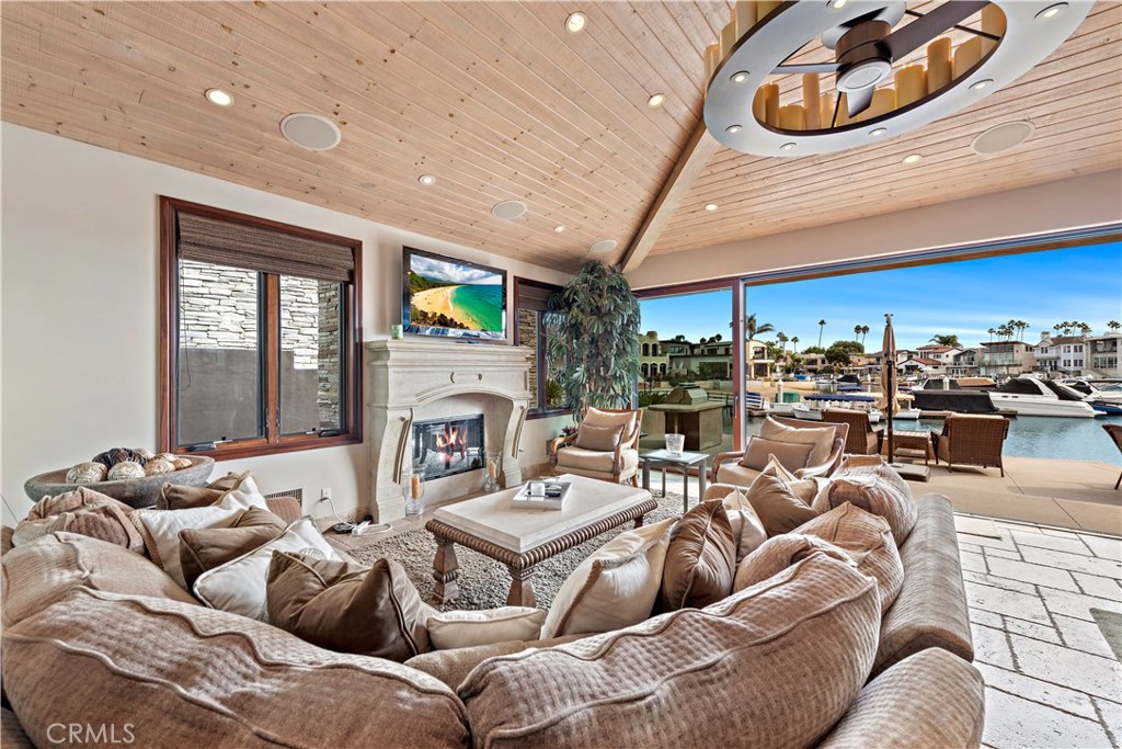 13 Balboa, Newport Beach CA 92663 - photo 7