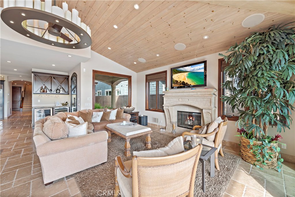 13 Balboa, Newport Beach CA 92663 - photo 9