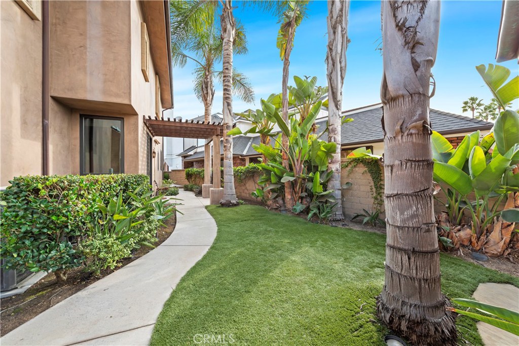 13 Balboa, Newport Beach CA 92663 - photo 36