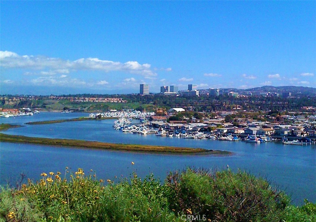 13 Saratoga, Newport Beach CA 92660 - photo 2