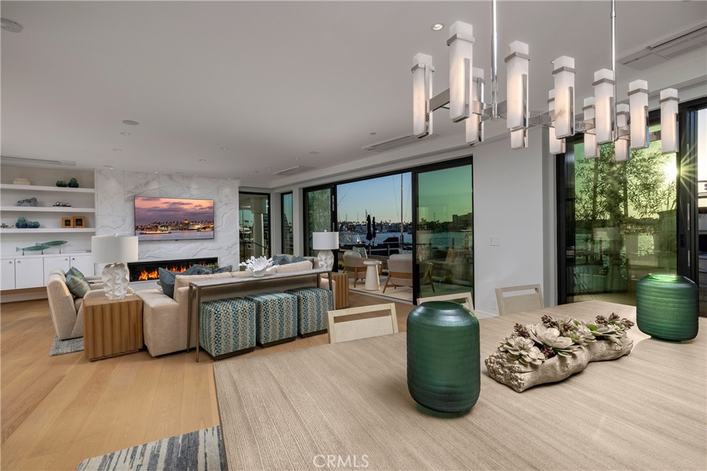 130 S Bay Front, Newport Beach CA 92662 - photo 9