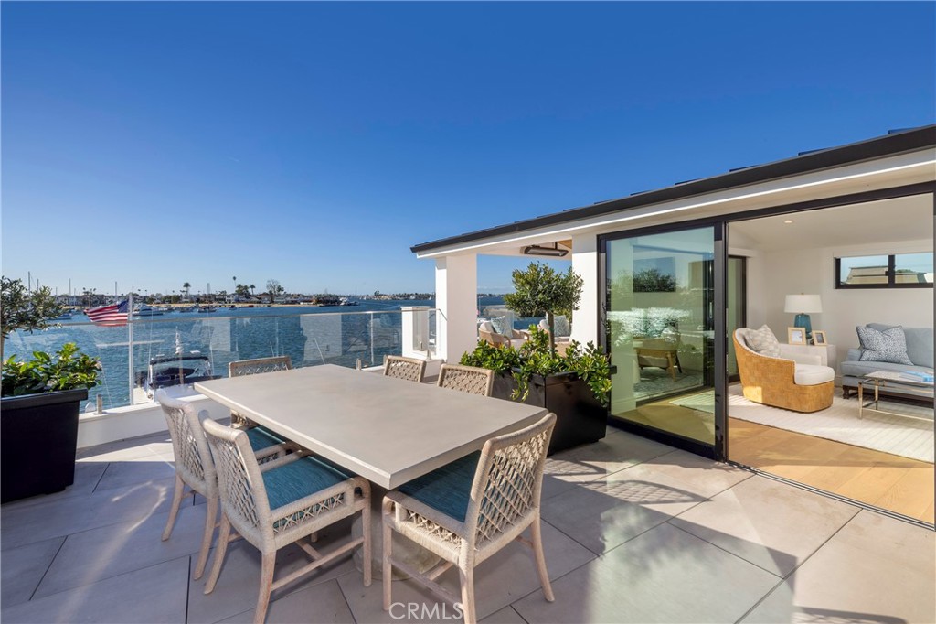 130 S Bay Front, Newport Beach CA 92662 - photo 46