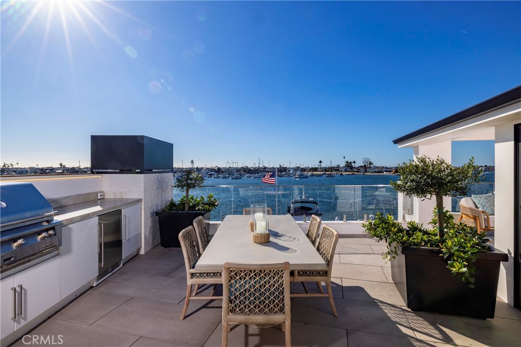 130 S Bay Front, Newport Beach CA 92662 - photo 47