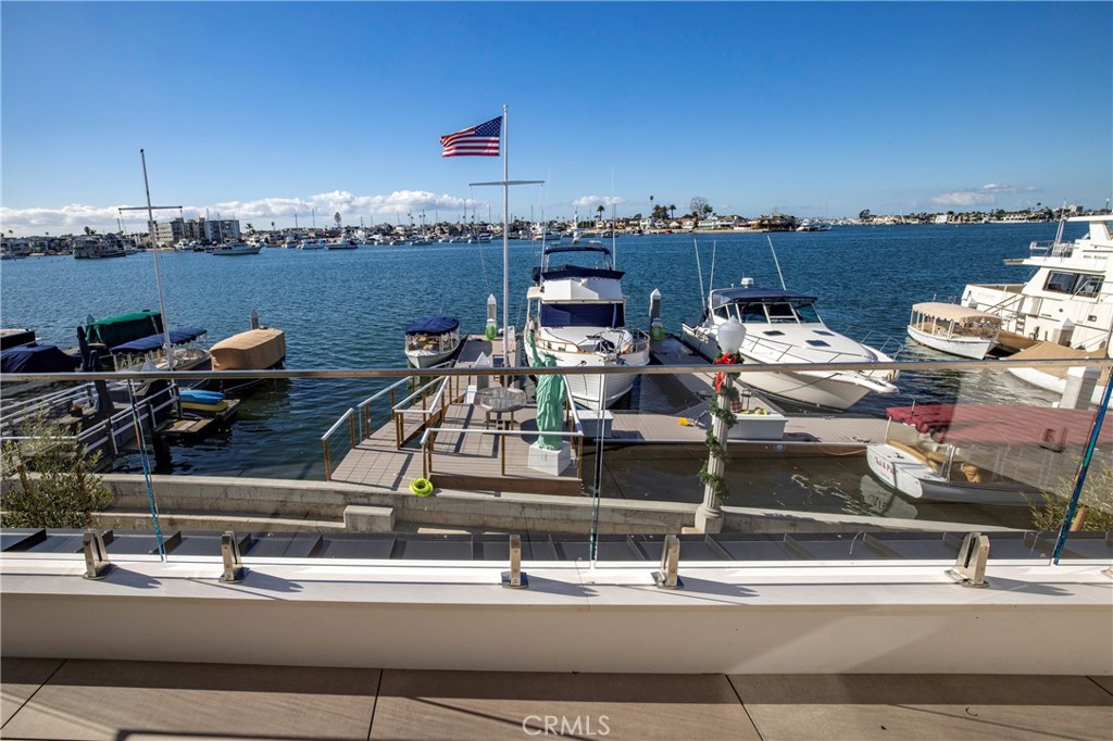 130 S Bay Front, Newport Beach CA 92662 - photo 51