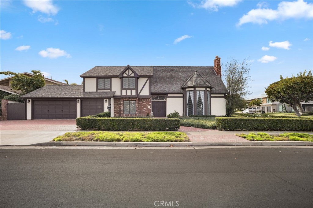 1300 Antigua Way, Newport Beach CA 92660 - photo 1