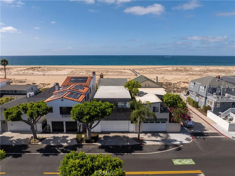 1303 E Balboa Boulevard, Newport Beach