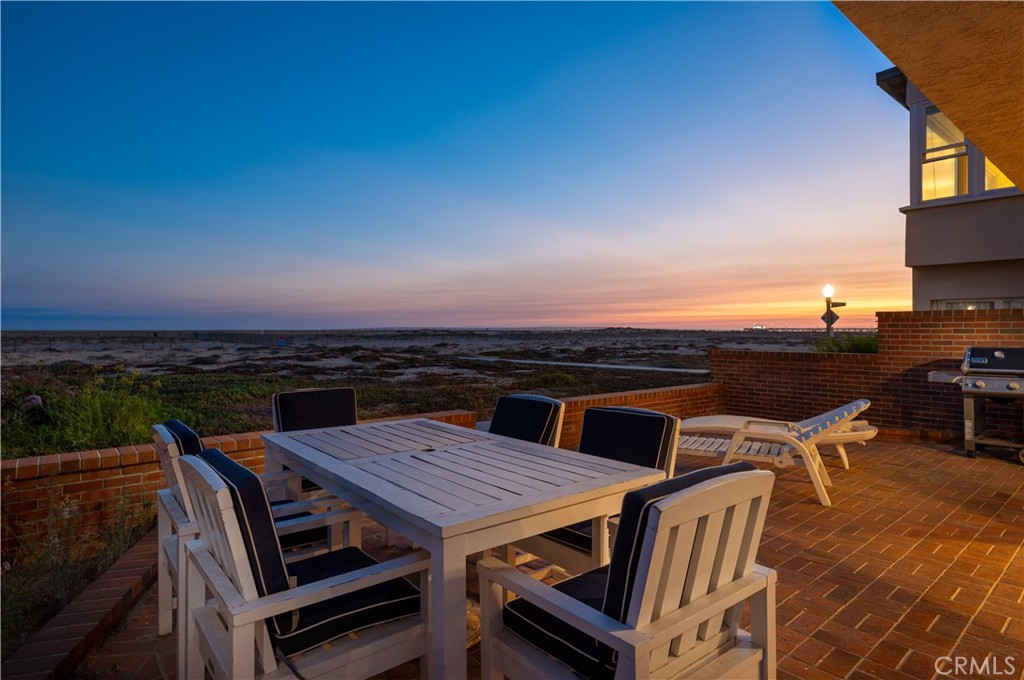 1303 E Balboa Boulevard, Newport Beach CA 92661 - photo 5
