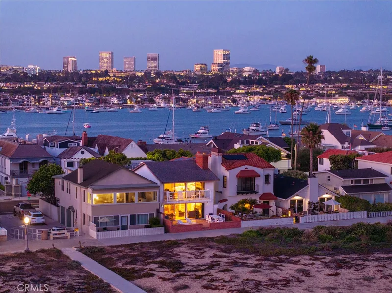 1303 E Balboa Boulevard, Newport Beach