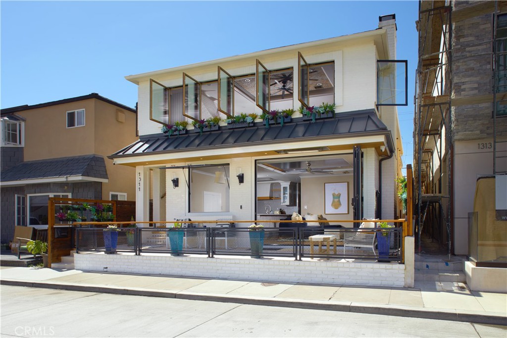 1311 W Bay Avenue, Newport Beach CA 92661 - photo 33
