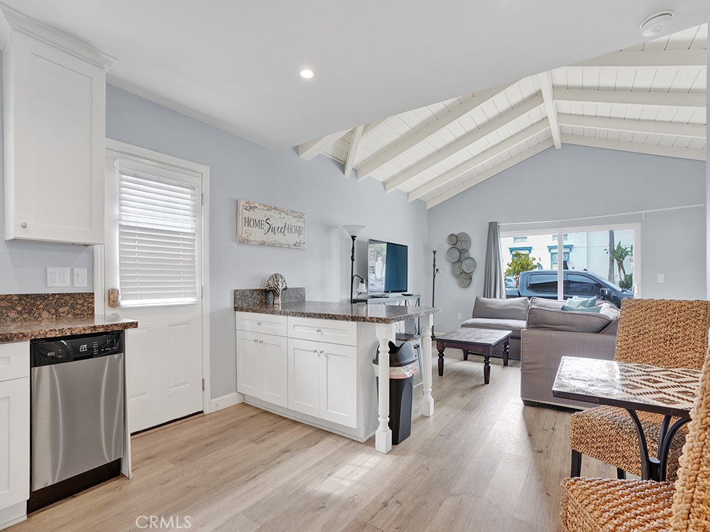1320 W Balboa Boulevard, Newport Beach CA 92661 - photo 6