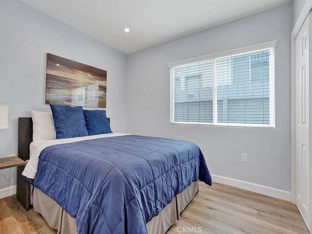 1320 W Balboa Boulevard, Newport Beach CA 92661 - photo 12