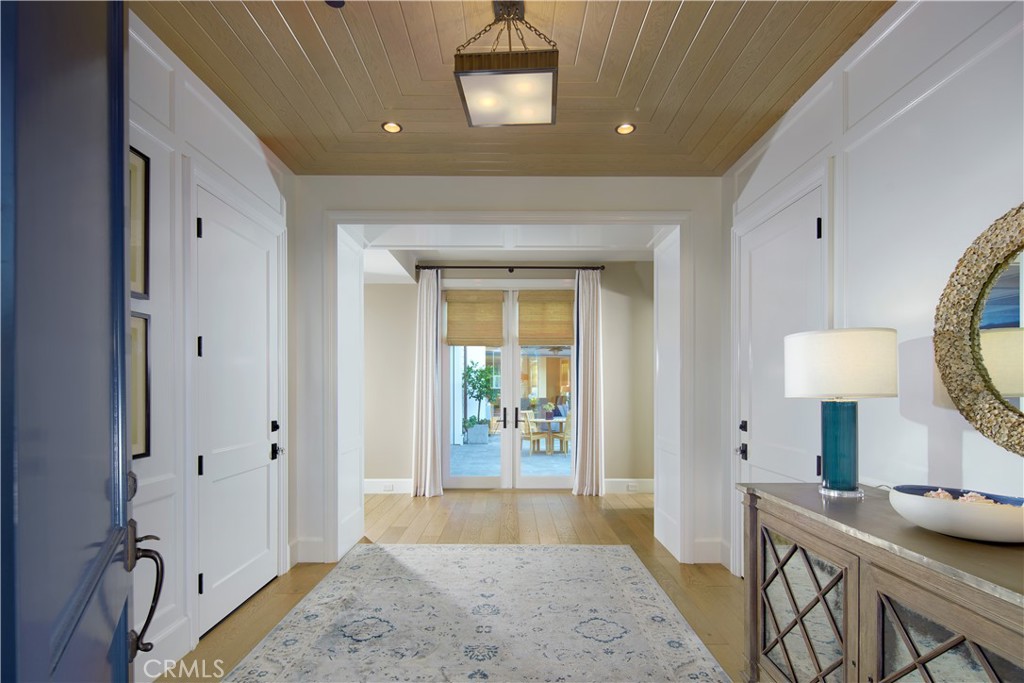 1324 E Balboa Boulevard, Newport Beach CA 92661 - photo 6
