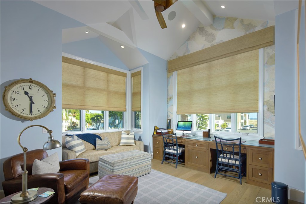1324 E Balboa Boulevard, Newport Beach CA 92661 - photo 48