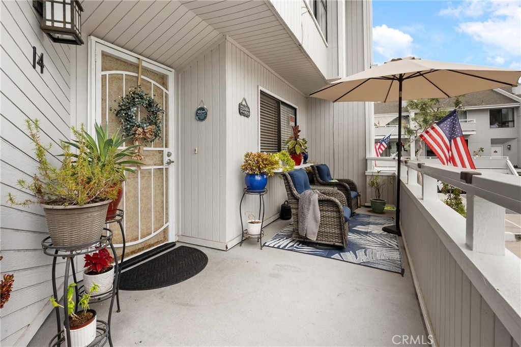 14 Gretel Court 130, Newport Beach CA 92663 - photo 2