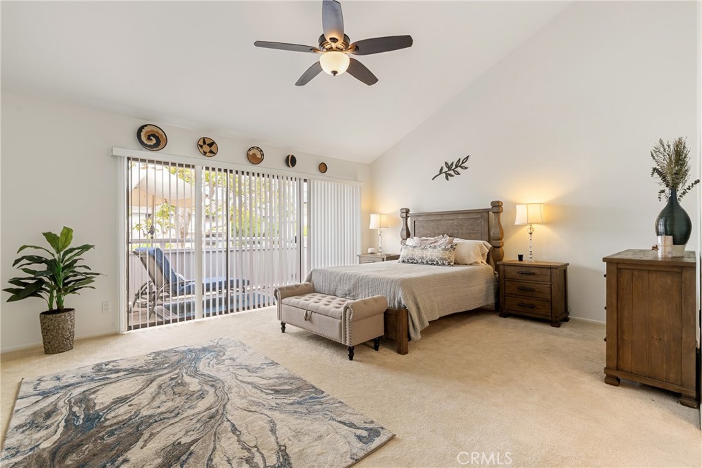 Primary bedroom - 14 Gretel Court 130, Newport Beach CA 92663 - photo 17